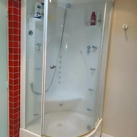 Les Bernus Отель типа 