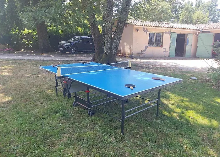 Les Bernus 住宿加早餐酒店