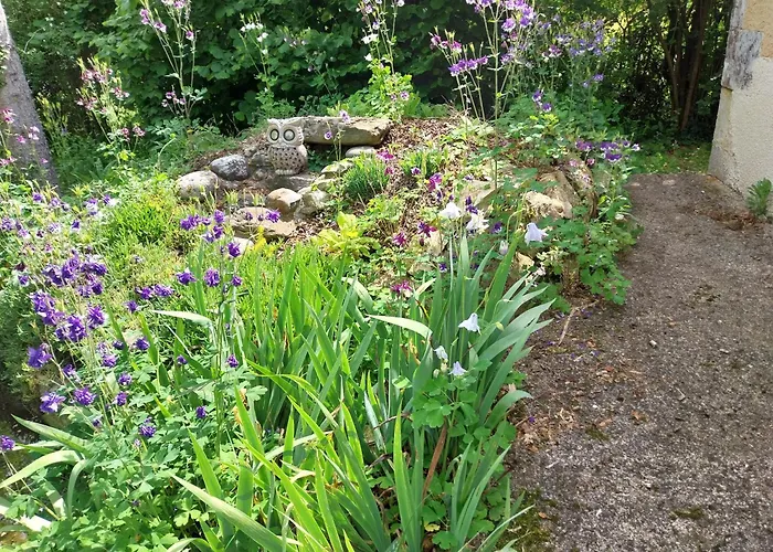 Les Bernus 住宿加早餐酒店 Monfaucon (Dordogne)